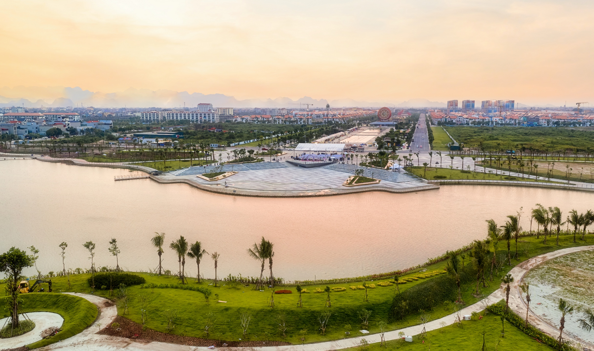 Sun Urban City